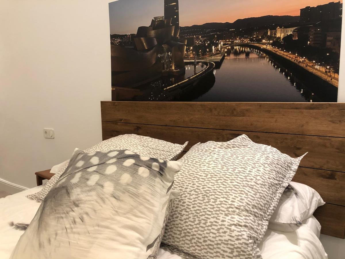 Appartement 110 M2 In Abando Close To Guggenheim With Parking Bilbao